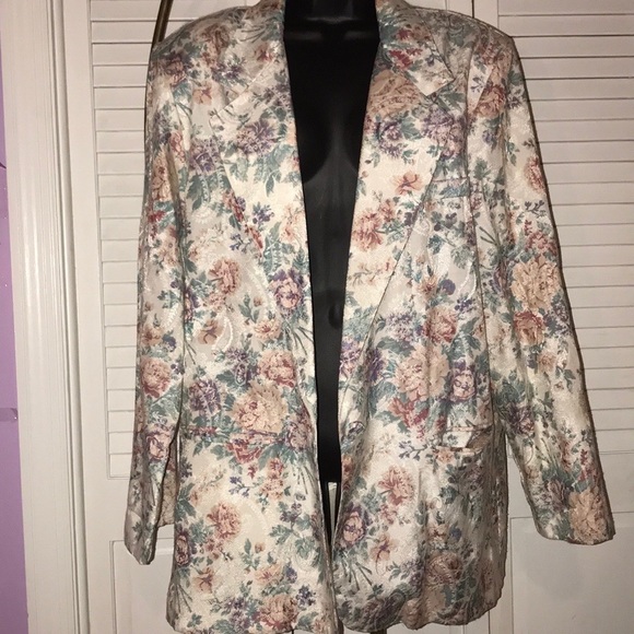 Michael & Company Jackets & Blazers - Vintage Michael K & Company Floral Blazer